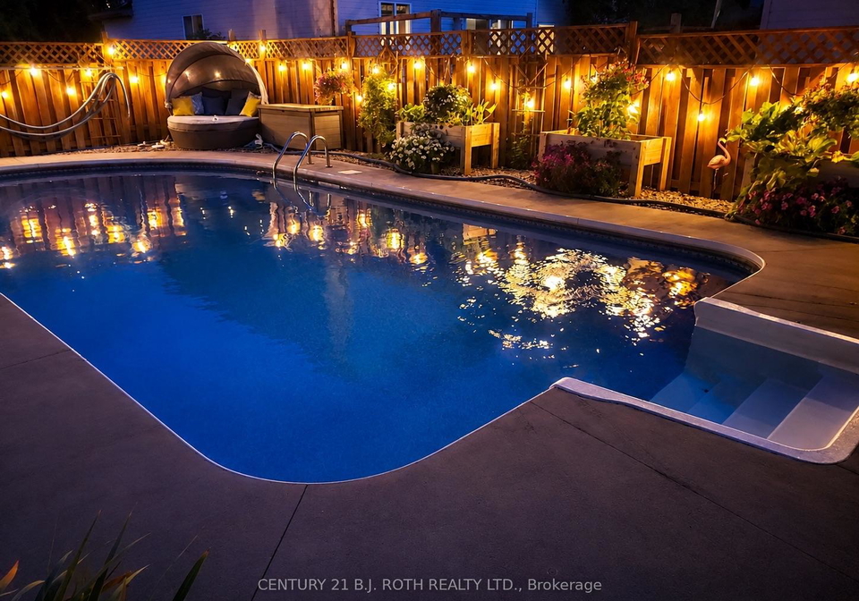 42-farmstead-crescent-barrie-ontario-s13716836