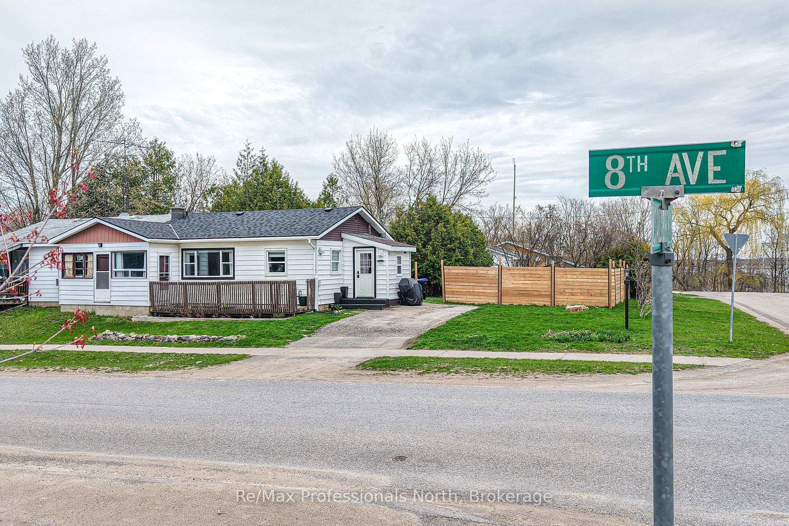 817-eighth-avenue-tay-ontario-s13717290