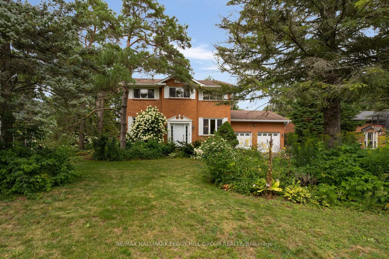 10-rosewood-avenue-springwater-ontario-s13717402