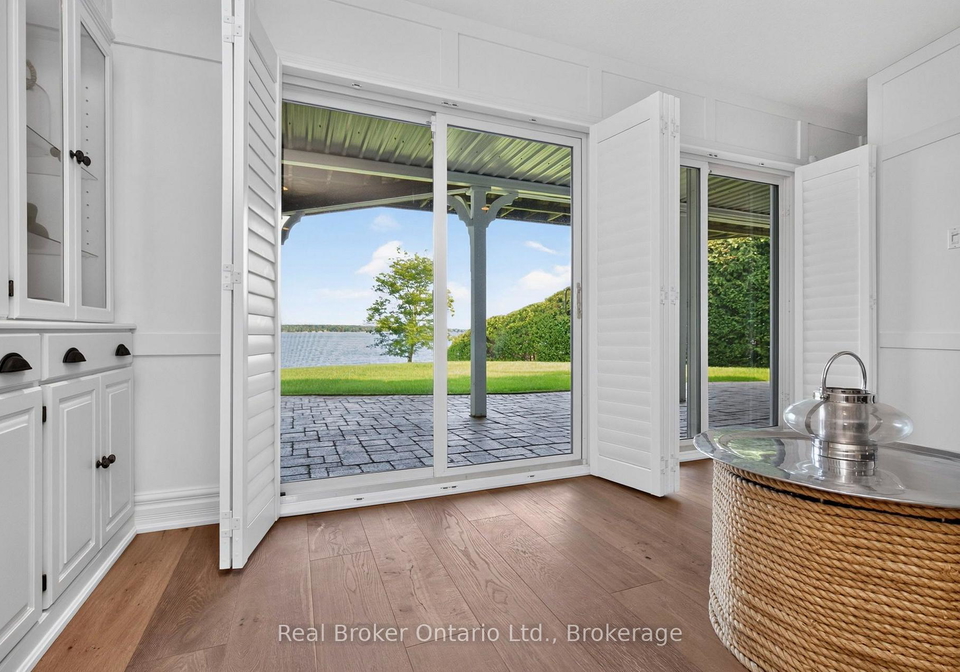 192-gilwood-park-drive-penetanguishene-ontario-s13717852
