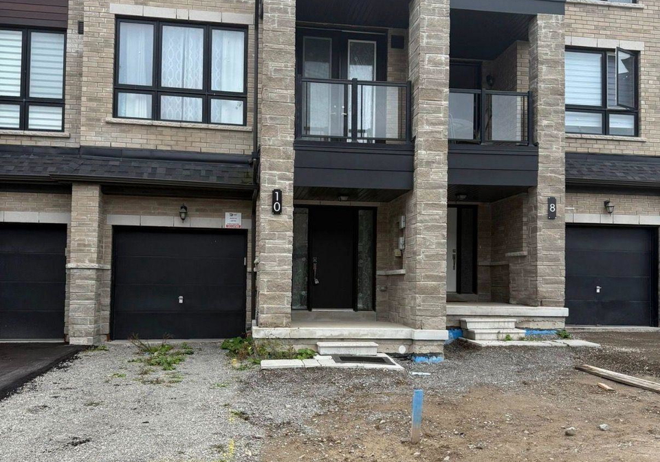10-blue-forest-crescent-barrie-ontario-s13718606