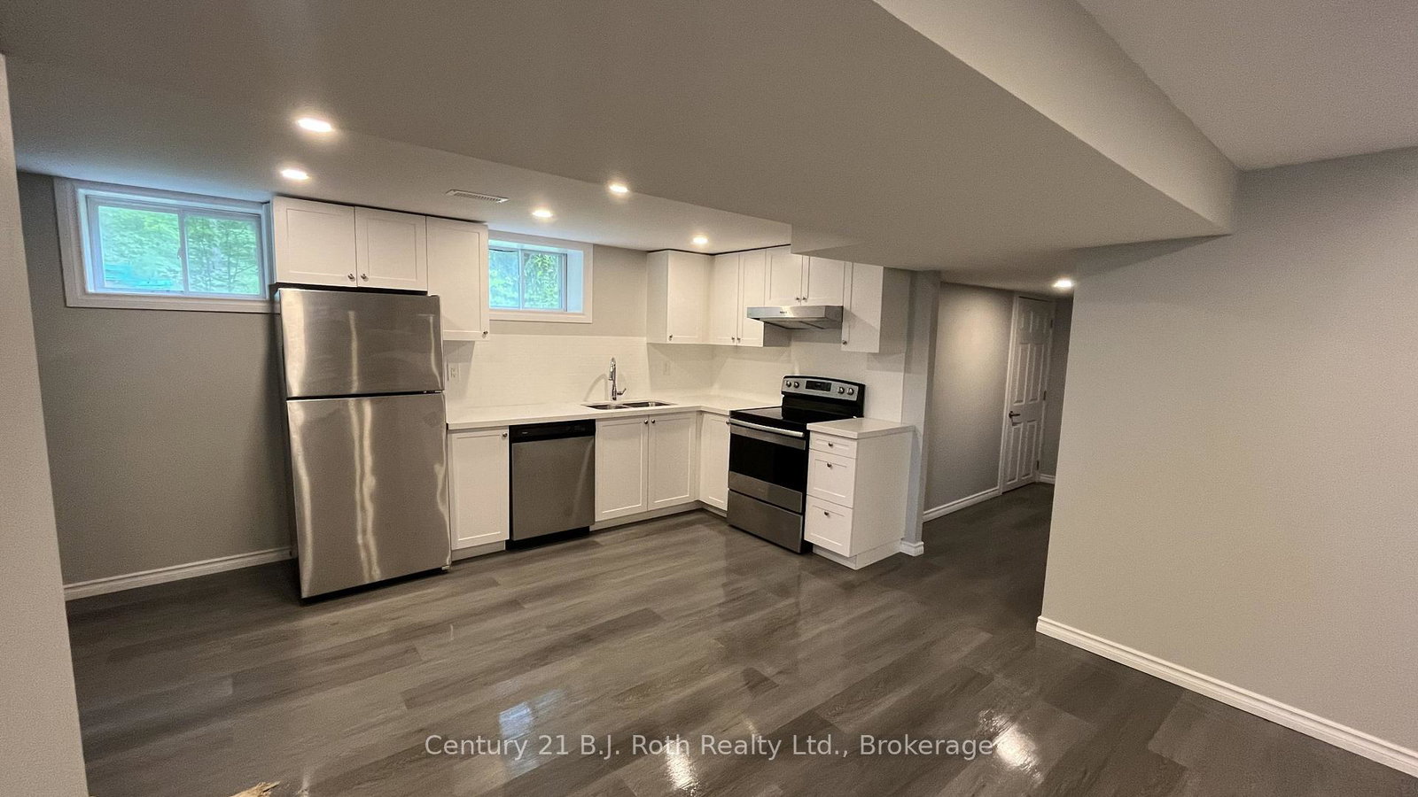 687-victoria-street-midland-ontario-s13719196