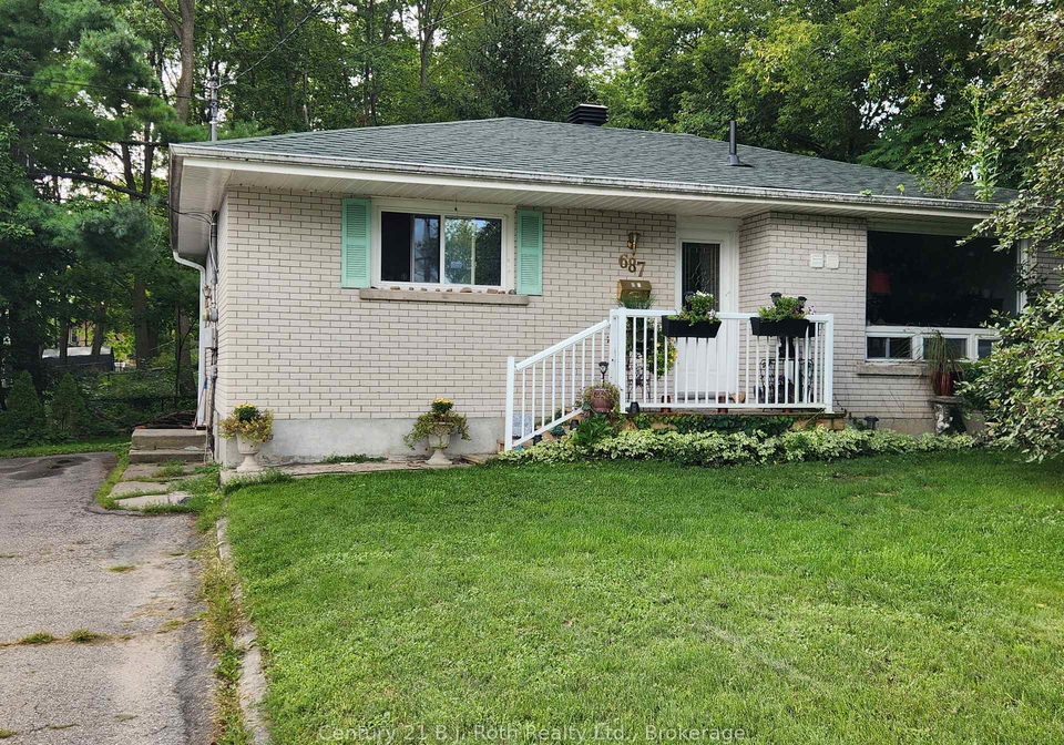 687-victoria-street-midland-ontario-s13719196