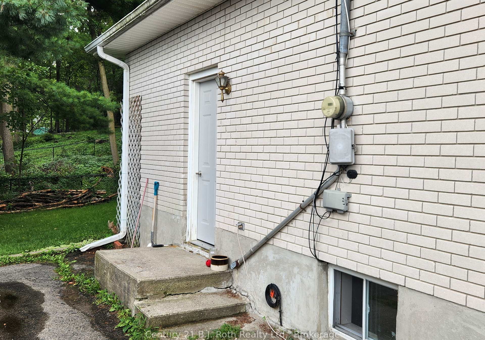 687-victoria-street-midland-ontario-s13719196