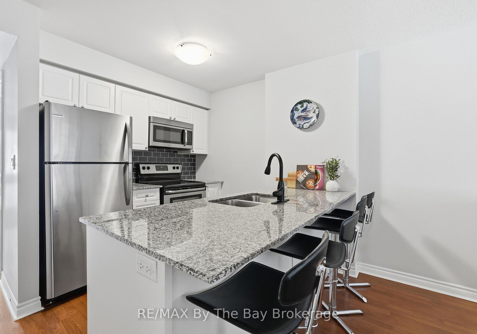 10-brandy-lane-drive-collingwood-ontario-s13719248