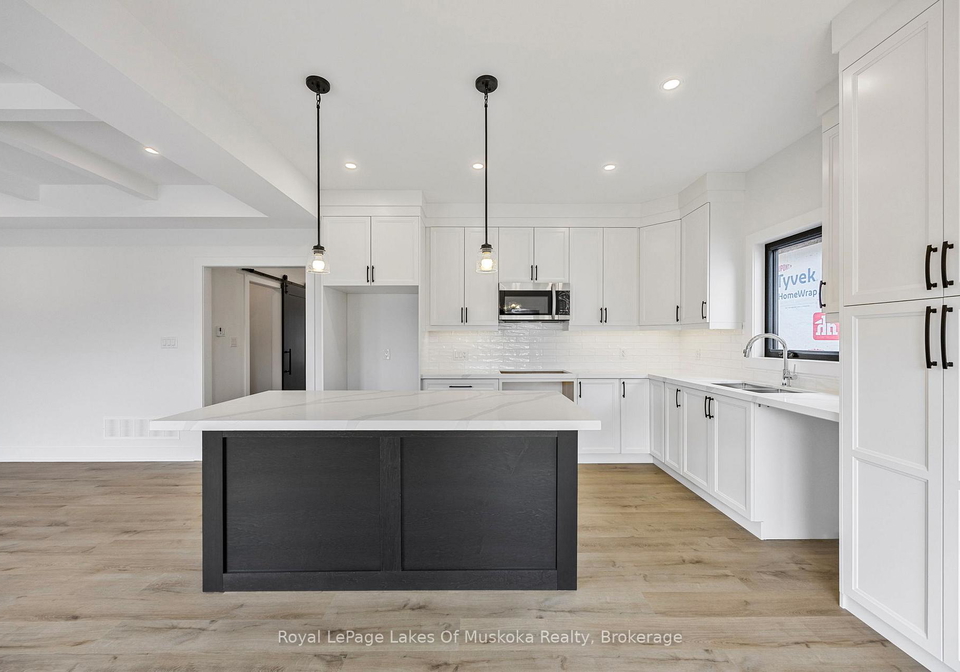 114-brandon-avenue-severn-ontario-s13719328