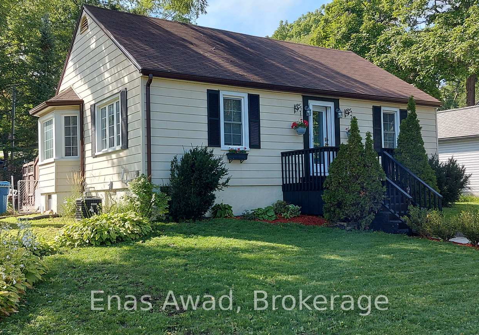 8-lavallee-crescent-orillia-ontario-s13720482