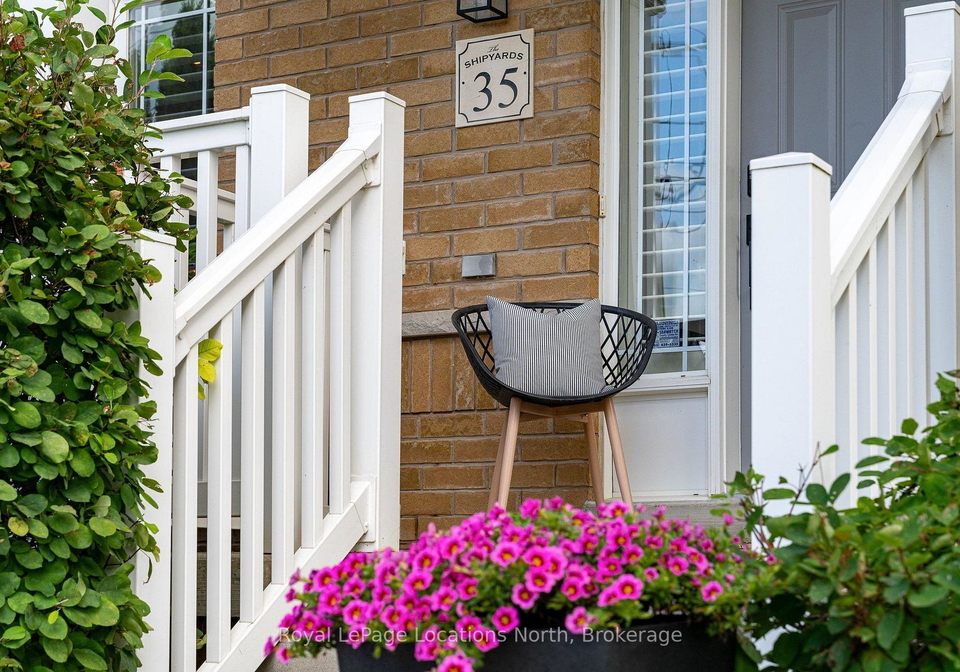 35-side-launch-way-collingwood-ontario-s13720826