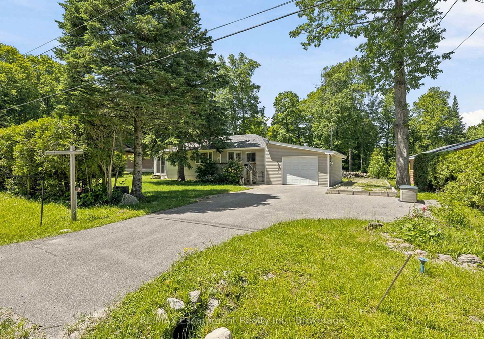 16-hiawatha-road-tiny-ontario-s13722392