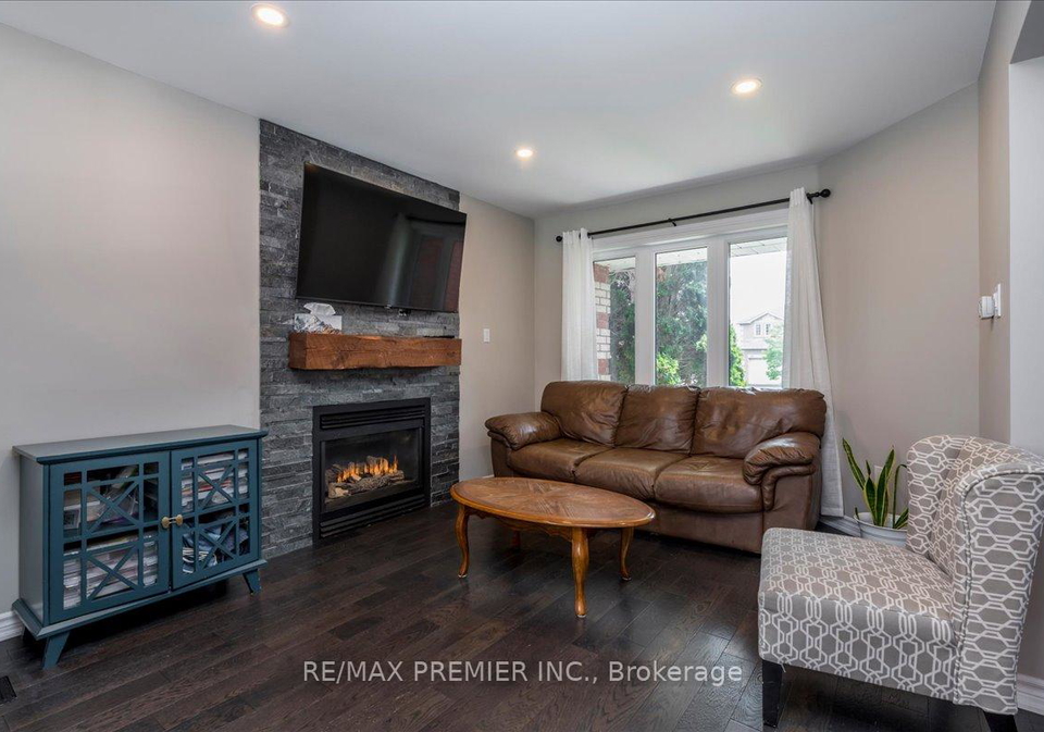 129-chalmers-drive-barrie-ontario-s13722446