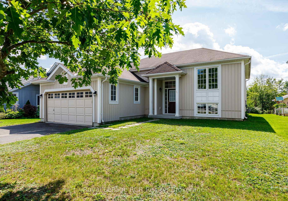 252-spruce-street-clearview-ontario-s13723870