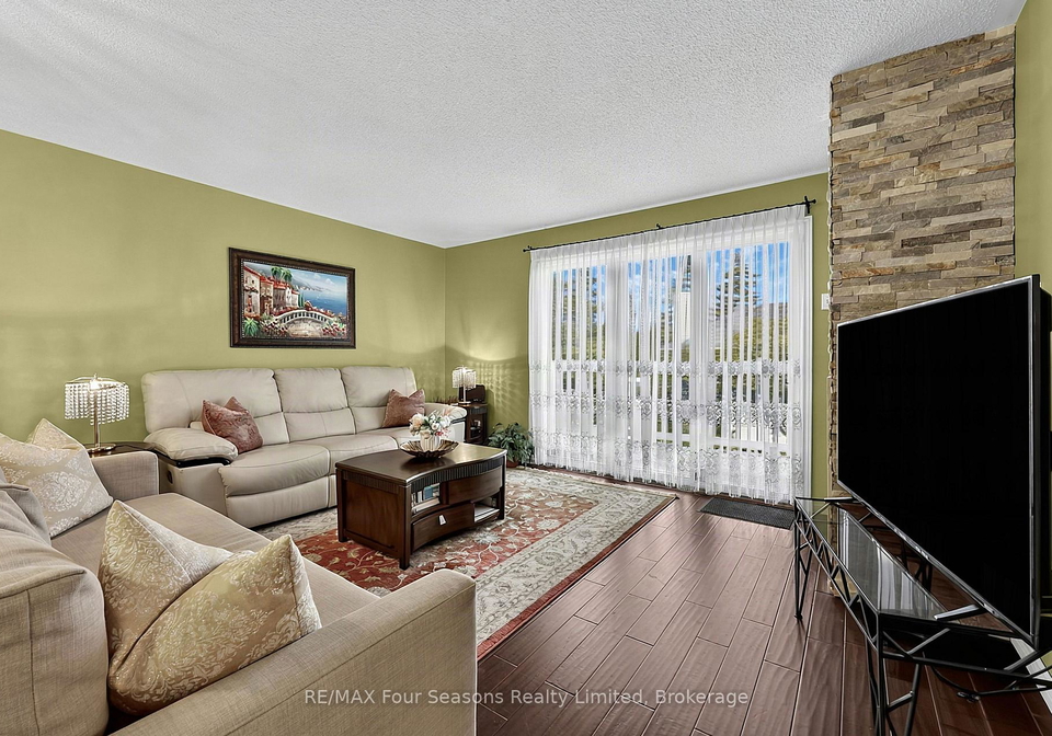34-dawson-drive-collingwood-ontario-s13724924