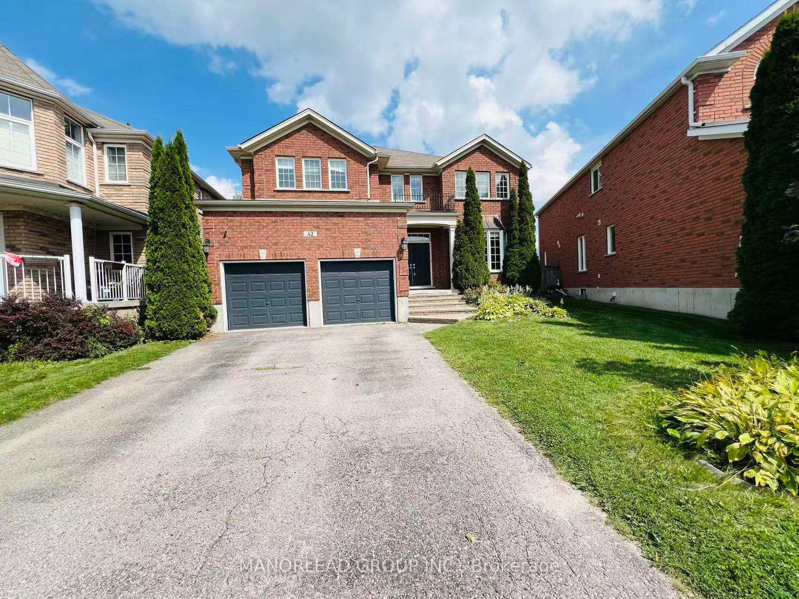 42-parisian-crescent-barrie-ontario-s13725046