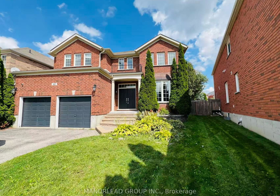 42-parisian-crescent-barrie-ontario-s13725046
