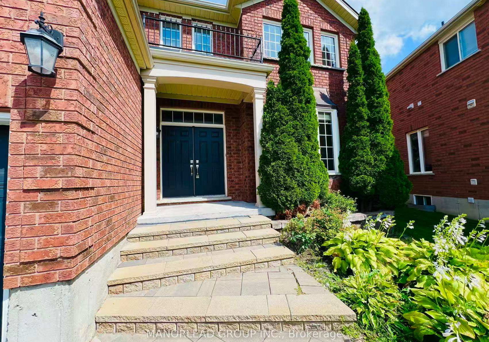 42-parisian-crescent-barrie-ontario-s13725046
