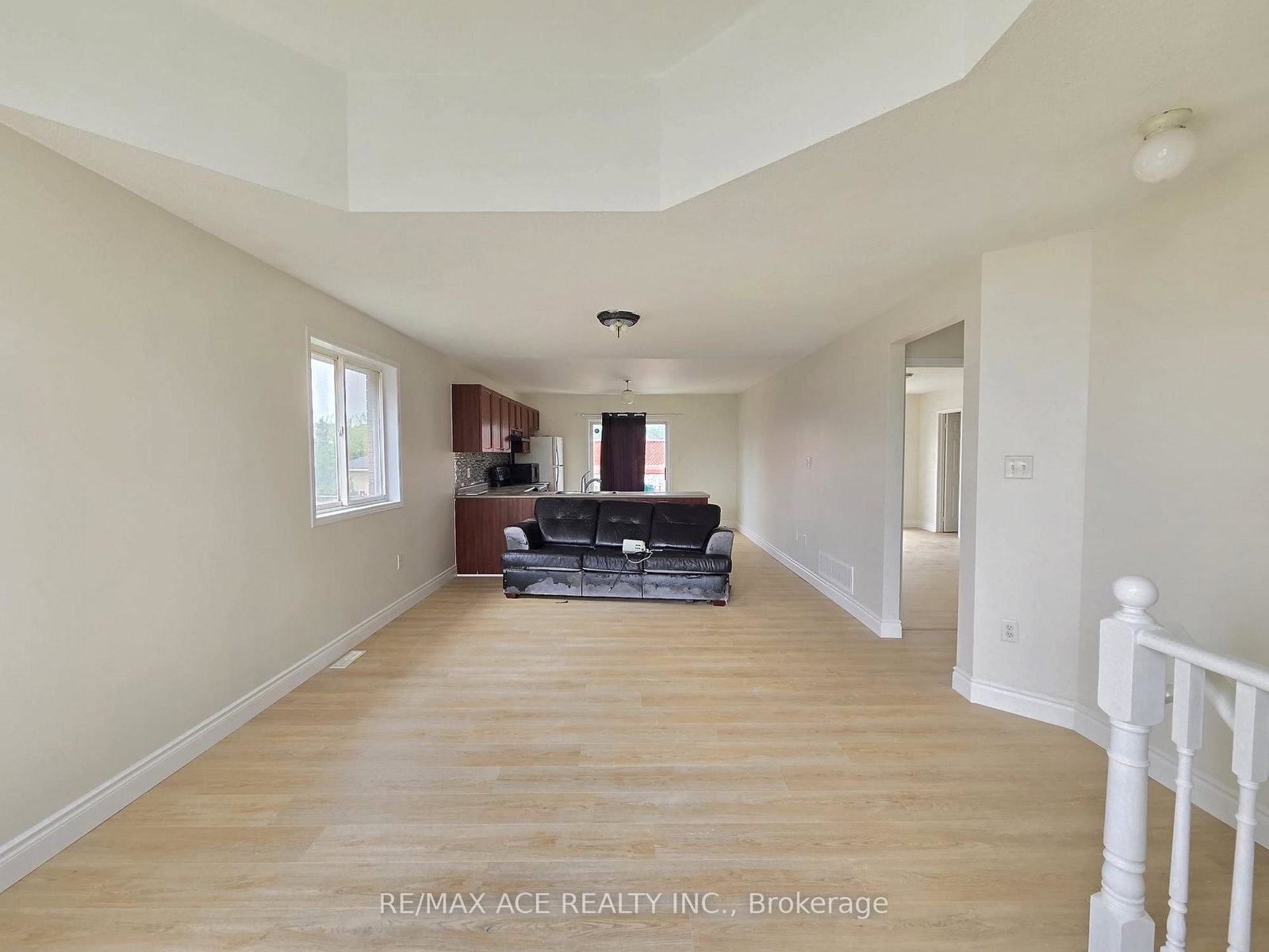 48-ambler-bay-barrie-ontario-s13725538
