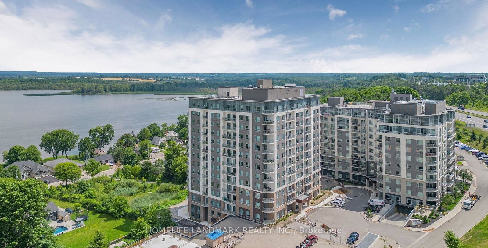 56-lakeside-terrace-barrie-ontario-s13725858
