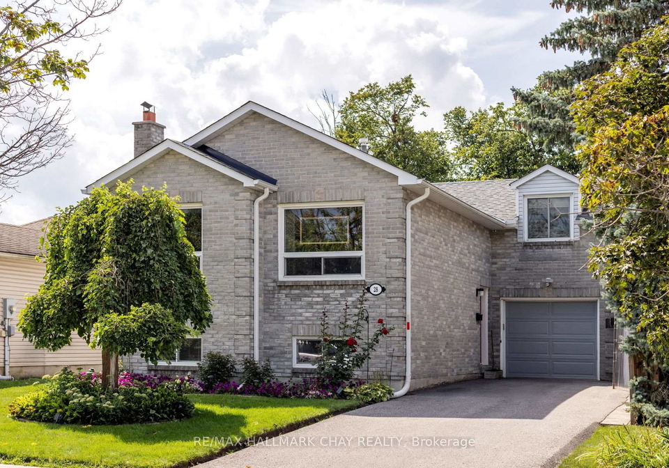 28-pae-drive-barrie-ontario-s13725880