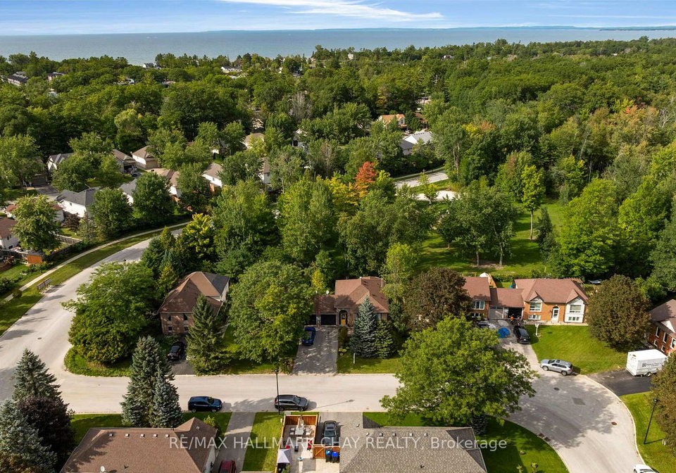 5-harbour-crescent-wasaga-beach-ontario-s13726336