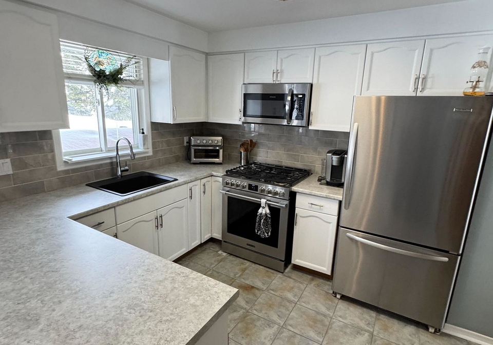 15-watson-court-orillia-ontario-s13726470