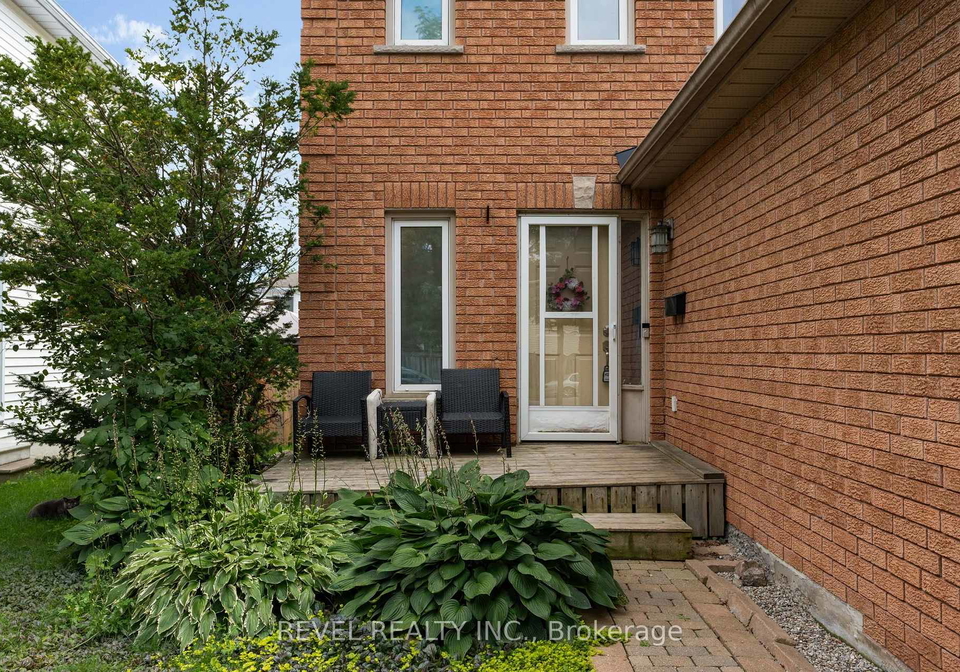 7-penton-drive-barrie-ontario-s13727194