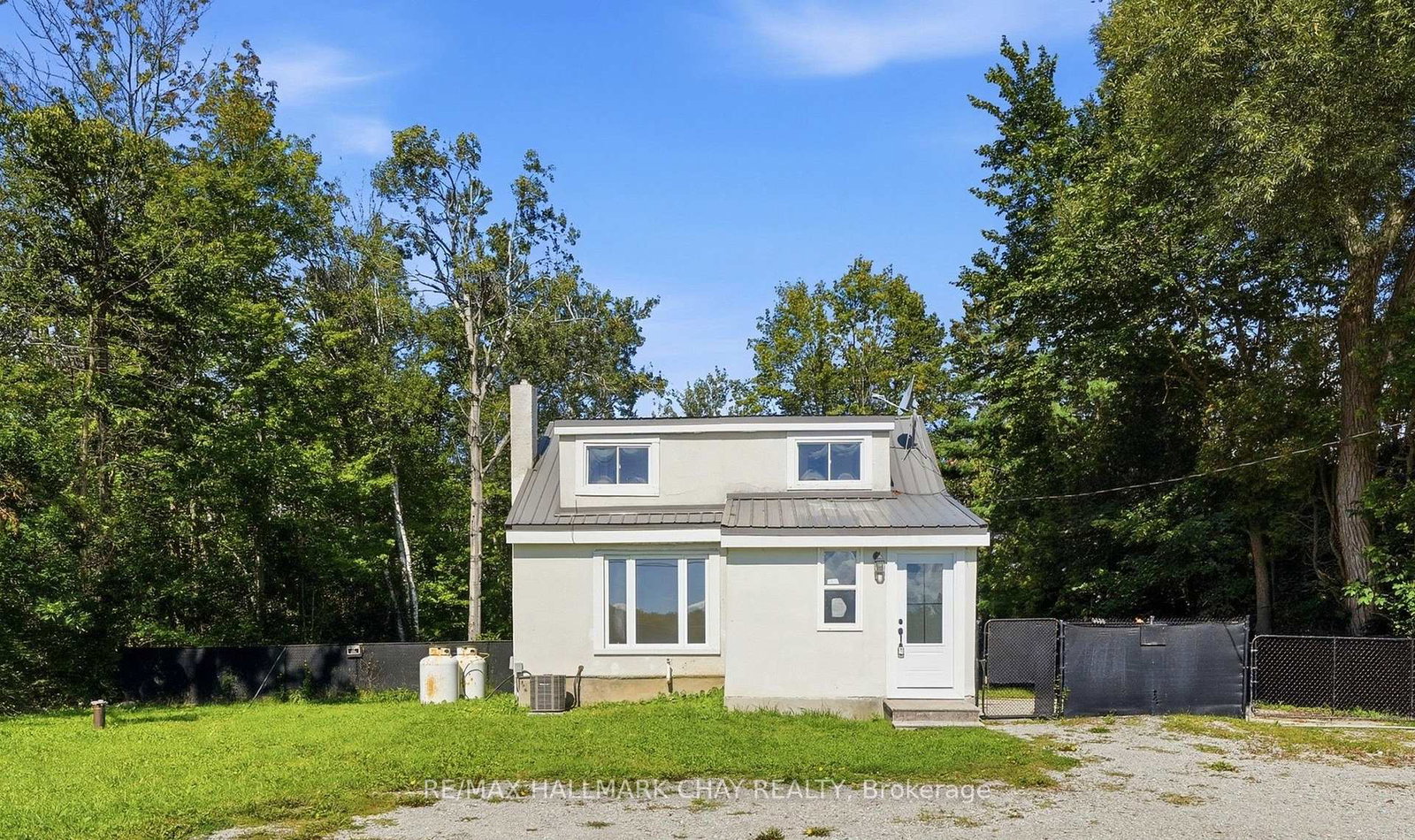 8410-11-highway-severn-ontario-s13727848