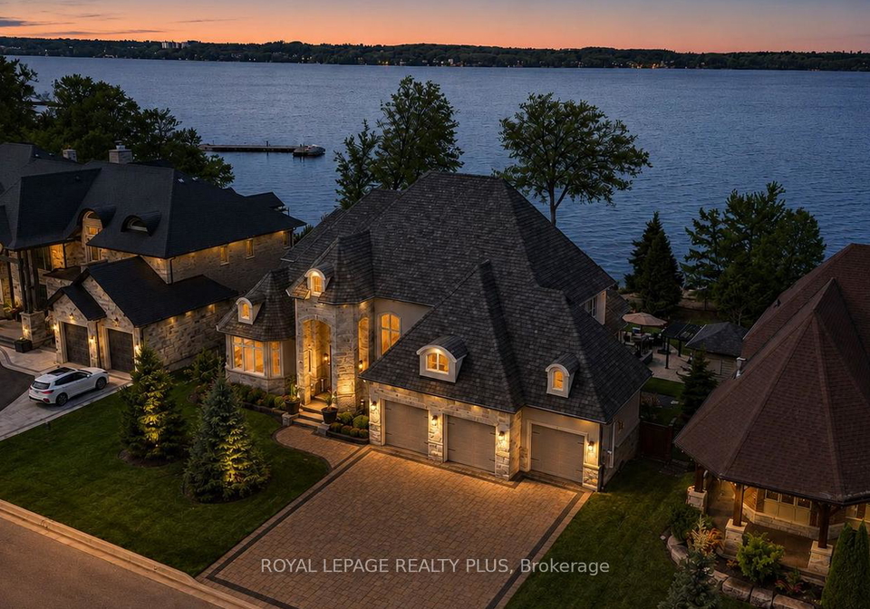 39-plunkett-court-barrie-ontario-s13727920