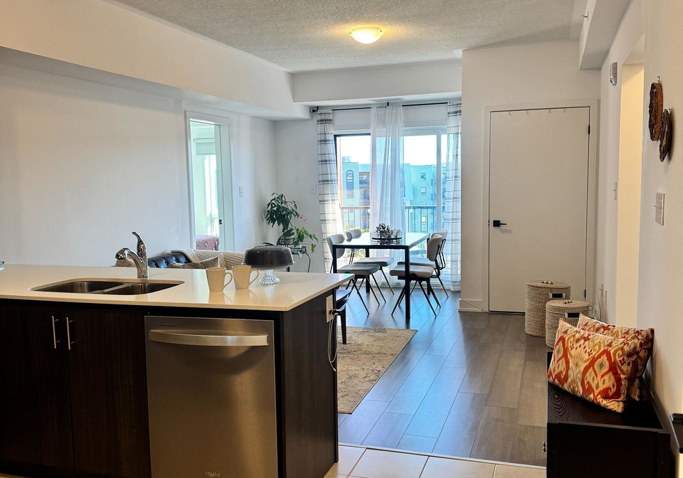 4-spice-way-barrie-ontario-s13729068