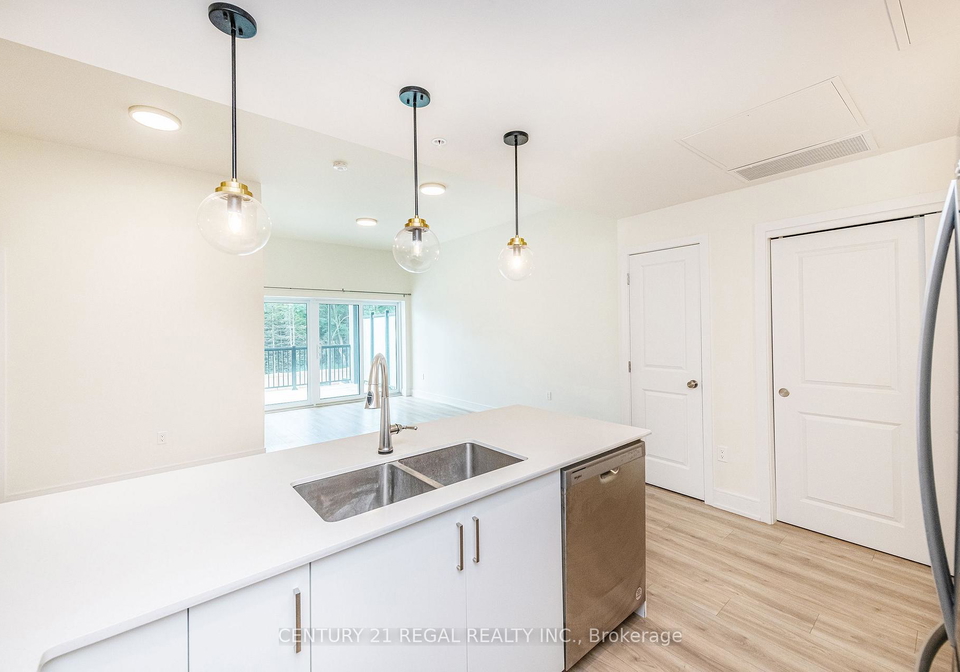 121-mary-street-clearview-ontario-s13729212