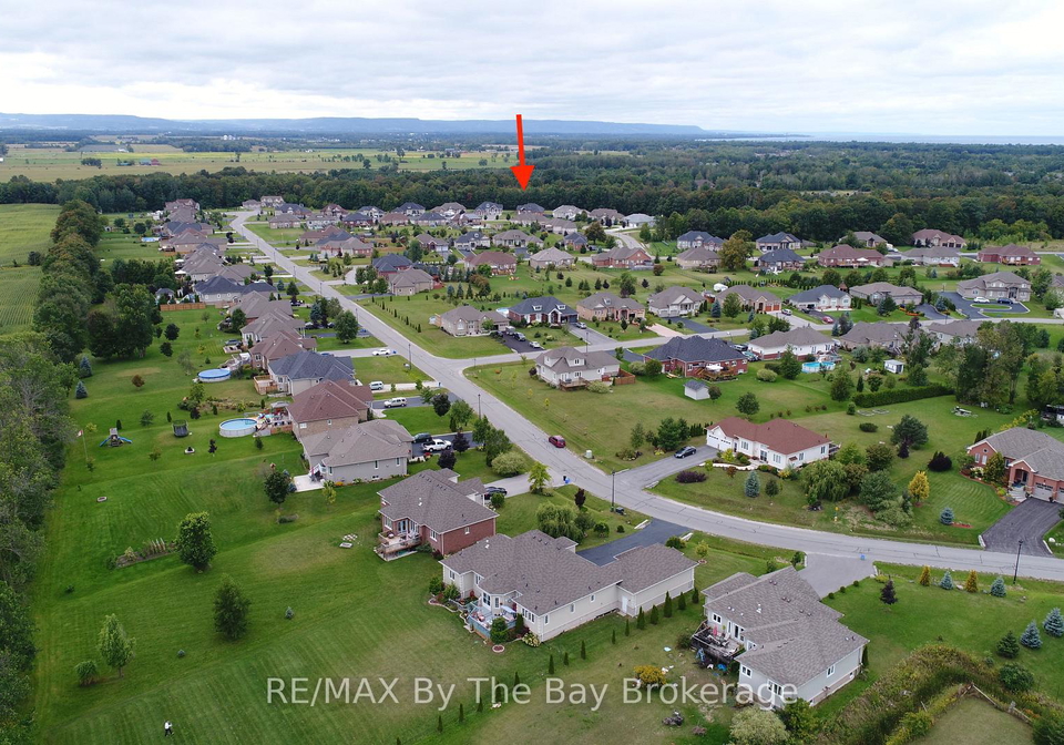 10-basswood-drive-wasaga-beach-ontario-s13730008