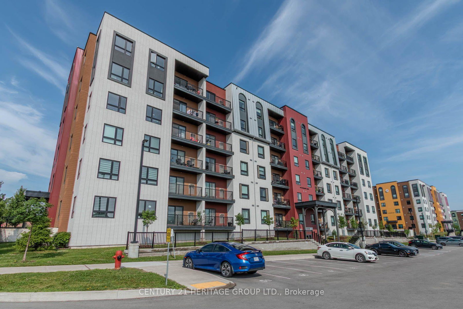 10-culinary-lane-barrie-ontario-s13730822