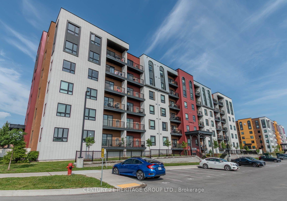 10-culinary-lane-barrie-ontario-s13730822