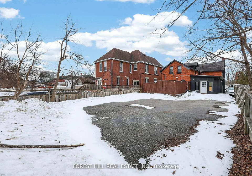 89-toronto-street-barrie-ontario-s13732462