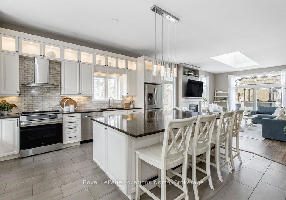 1094-river-road-w-wasaga-beach-ontario-s13732974