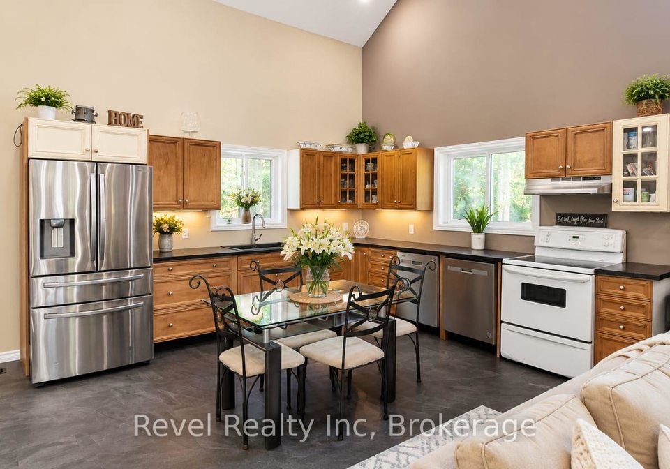 157-desroches-trail-tiny-ontario-s13734936
