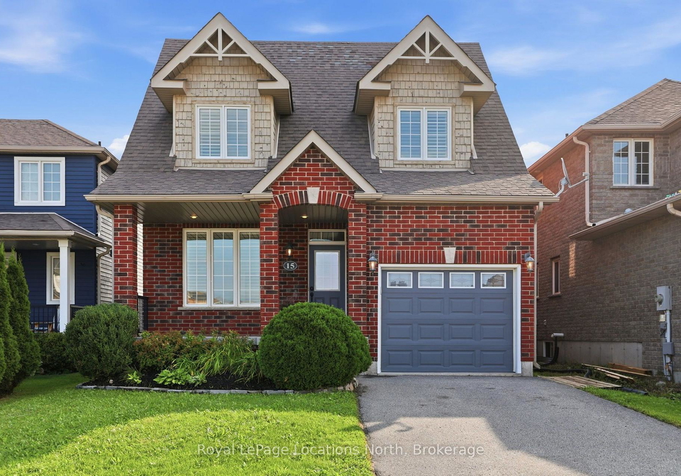 15-clark-street-collingwood-ontario-s13735838