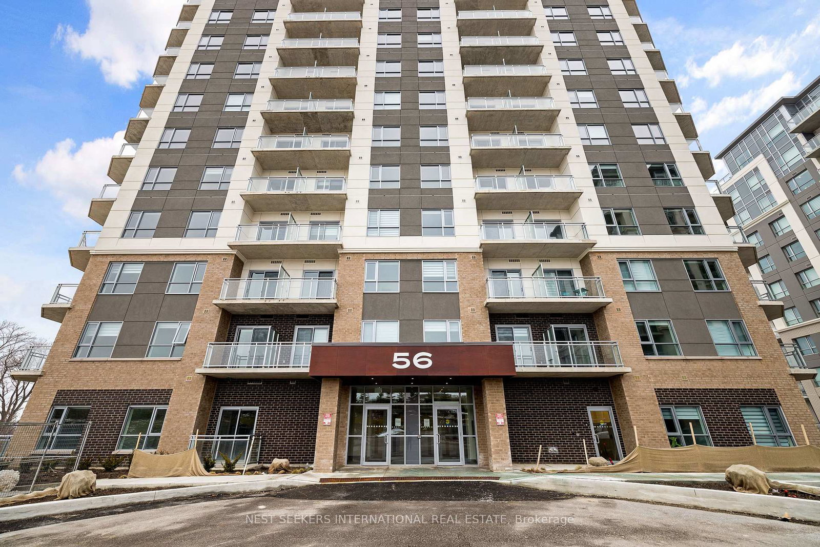 56-lakeside-terrace-barrie-ontario-s13735846
