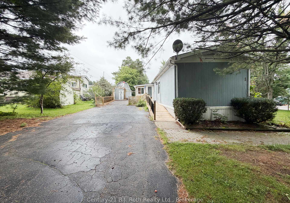 1-smiths-lane-midland-ontario-s13735984