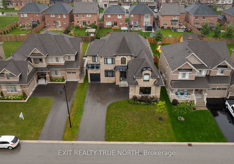 106-rugman-crescent-springwater-ontario-s13736522