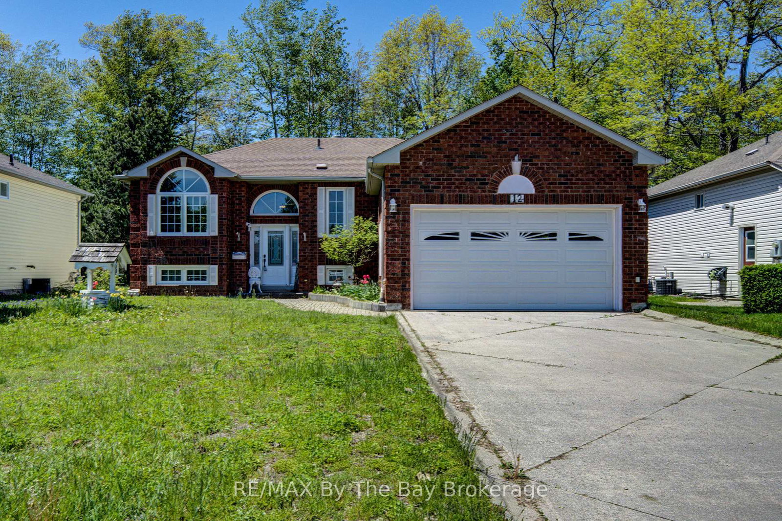 12-silver-birch-avenue-wasaga-beach-ontario-s13736684