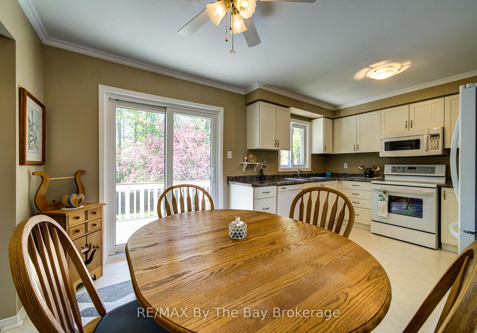 12-silver-birch-avenue-wasaga-beach-ontario-s13736684
