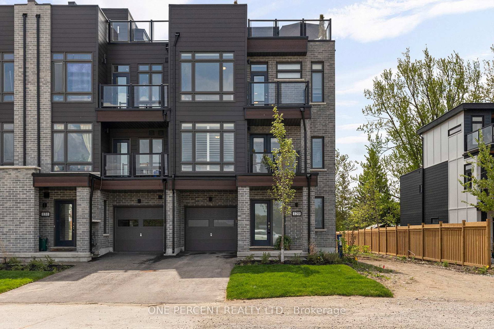 129-colborne-street-e-orillia-ontario-s13736878