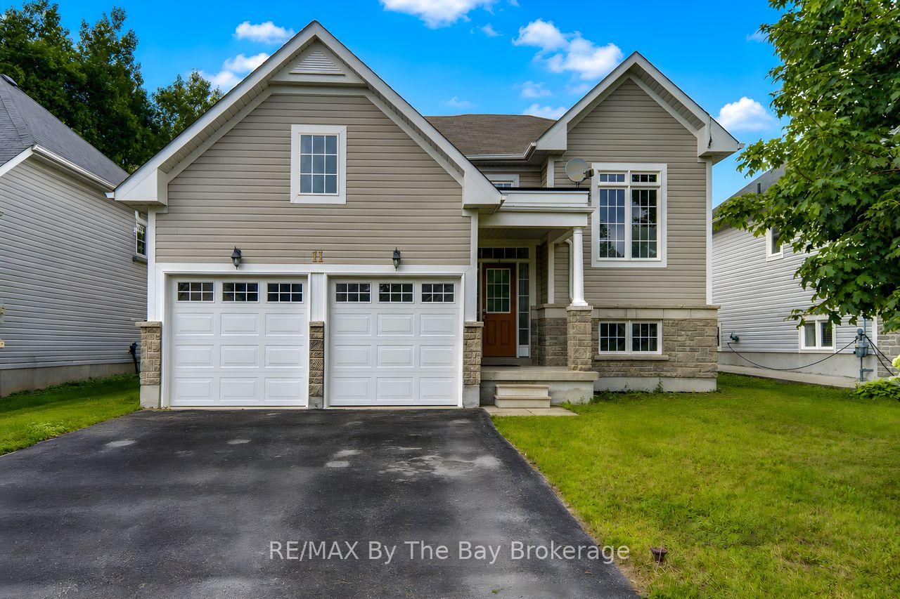 11-grand-poplar-lane-wasaga-beach-ontario-s13737124
