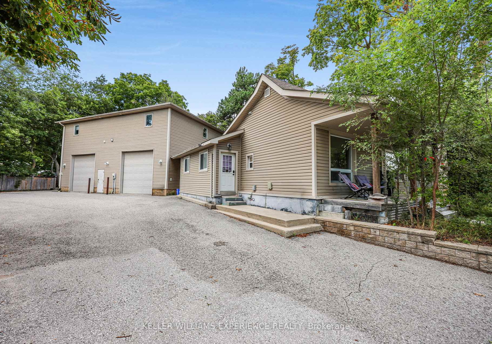 19-centre-street-barrie-ontario-s13737850