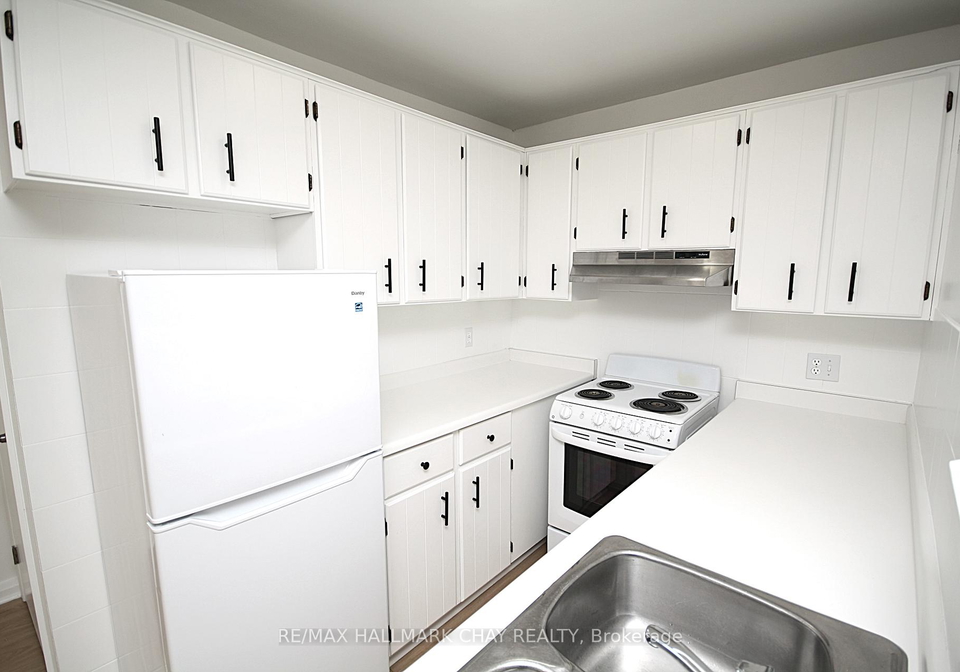 58-queen-street-w-springwater-ontario-s13738730