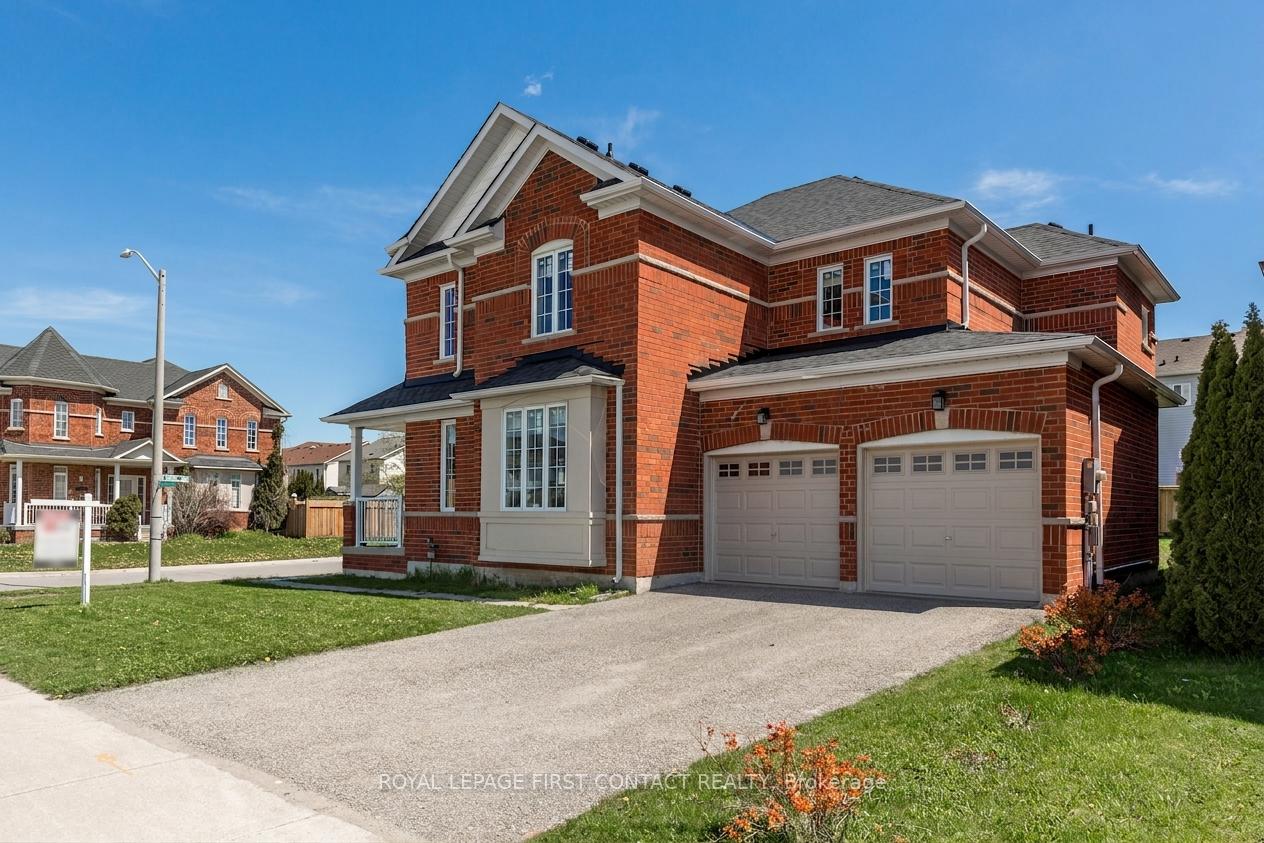1-griffin-gate-barrie-ontario-s13738774