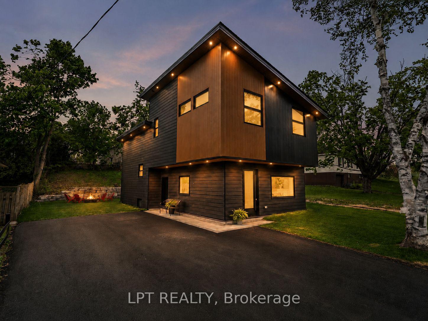 168-berczy-street-barrie-ontario-s13739866
