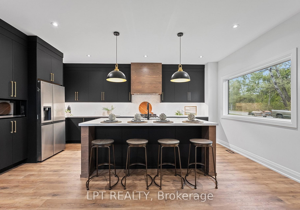 168-berczy-street-barrie-ontario-s13739866