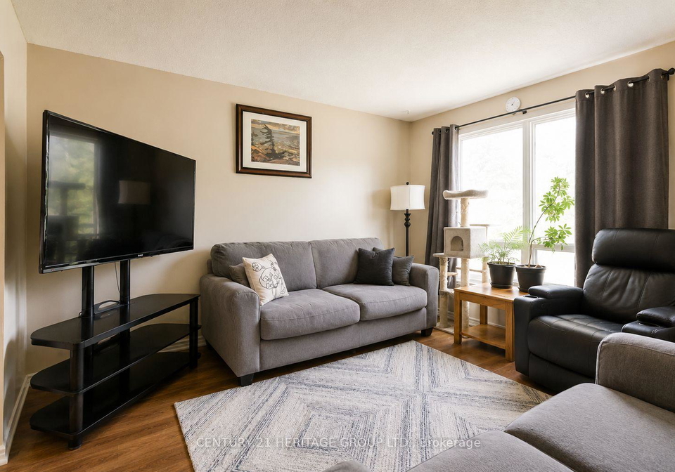 85-chaucer-crescent-barrie-ontario-s13740148