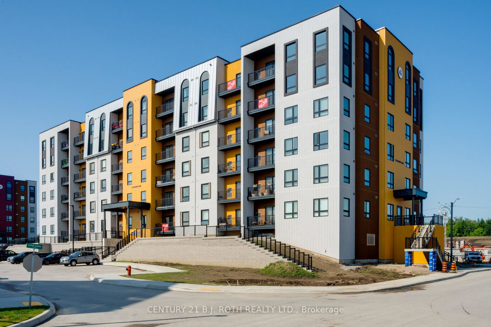 8-culinary-lane-barrie-ontario-s13740918